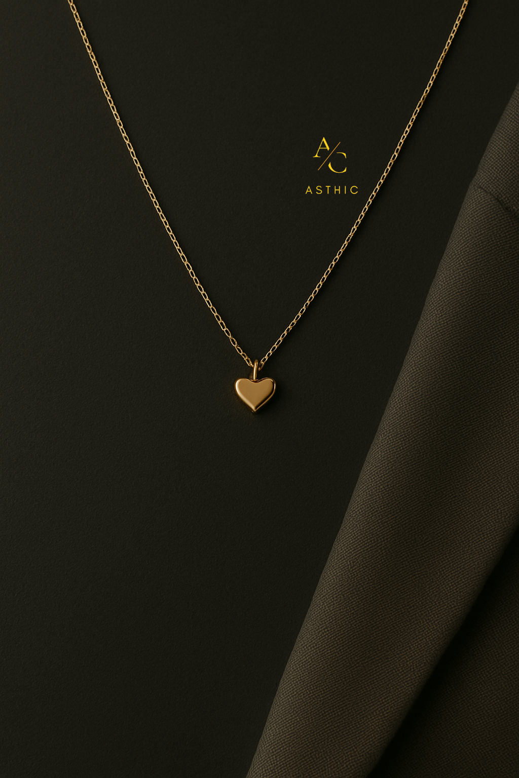 Golden Heart Luxe Pendant